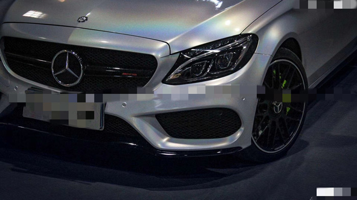 5 lat trwałości Diamentowy brokatowy samochód Wrap Silver Sparkle Vinyl Wrap 1,52 m szerokości